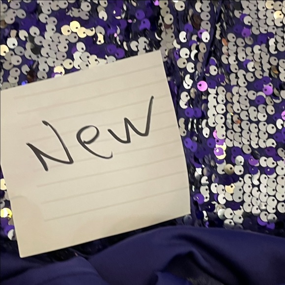 Party 🎊 dress with all the glitters - Picture 6 of 6